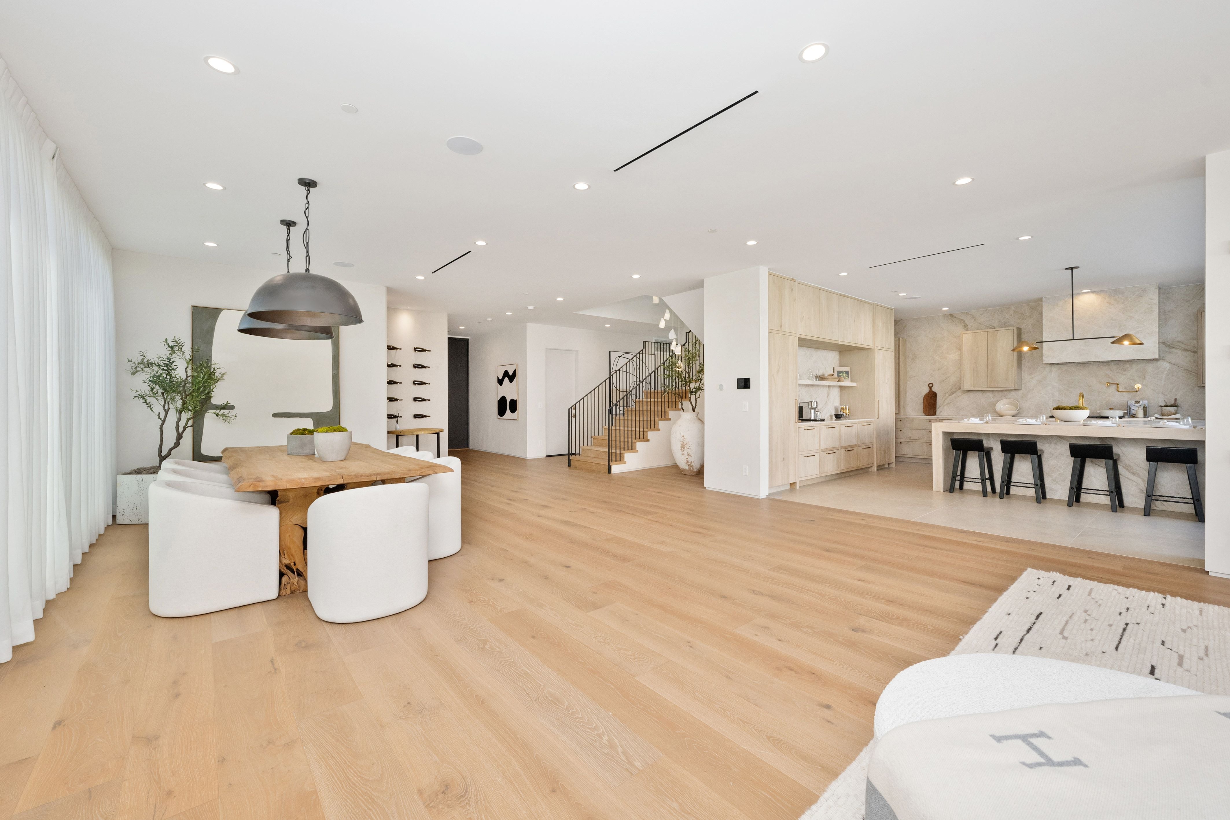 Modern Minimalist